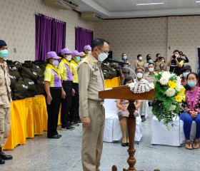 พลเรือเอก พงษ์เทพ หนูเทพ องคมนตรี เชิญสิ่งของพระราชทาน ... พารามิเตอร์รูปภาพ 5